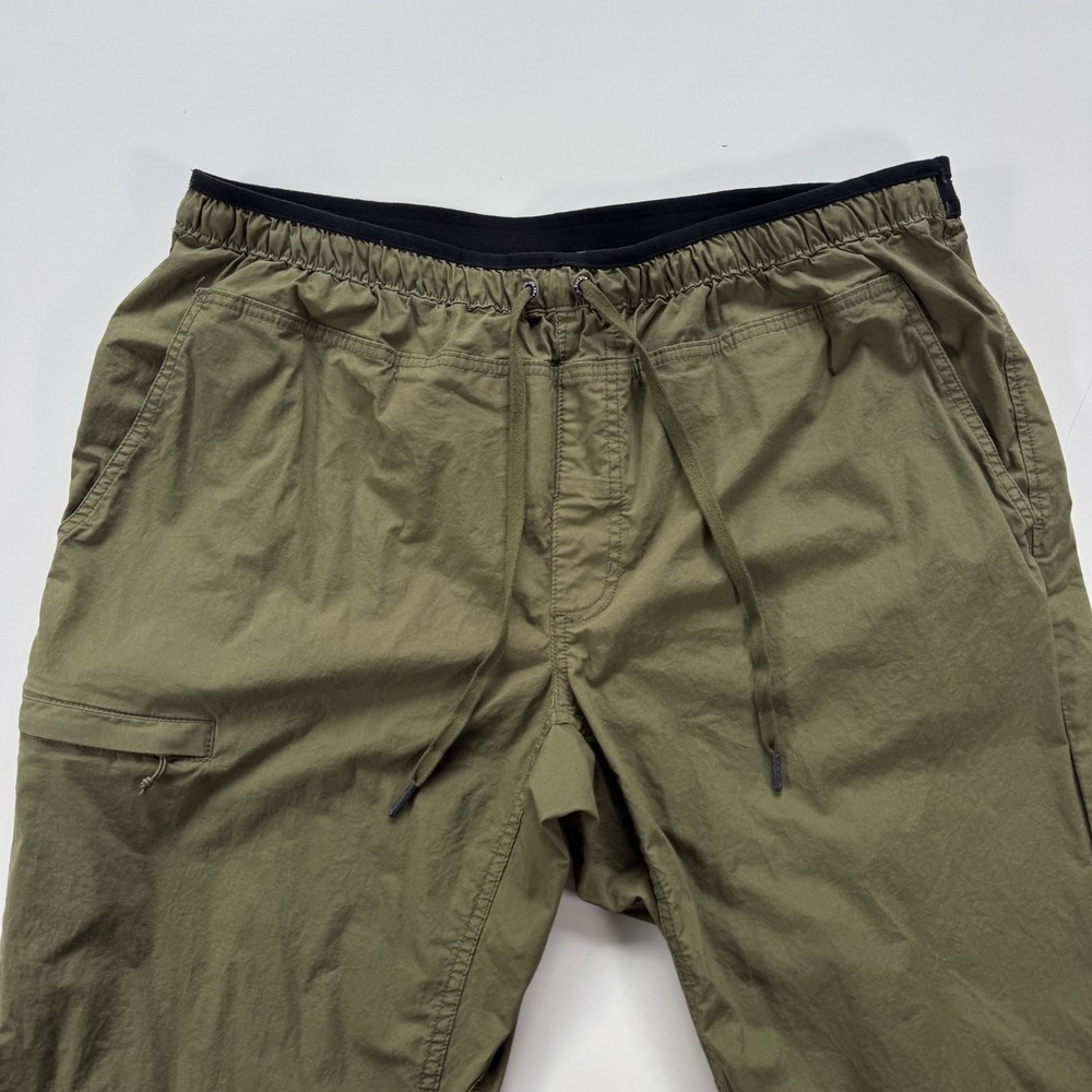 DULUTH TRADING Pull On Elastic Waist Roll Up Pant Mens 40x30 Green Standard Fit - Picture 3 of 14